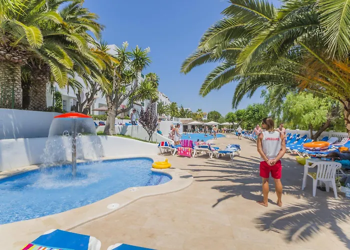 Aparthotel Holiday Center